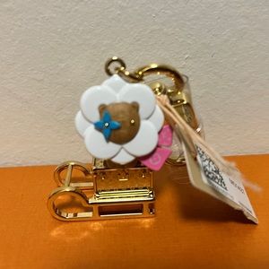 Louis Vuitton Vivienne keychain full inclusion